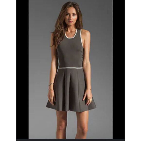 Parker Darla knit racerback pleated skater sleeveless dress in Dusk Cambo S - Picture 1 of 10